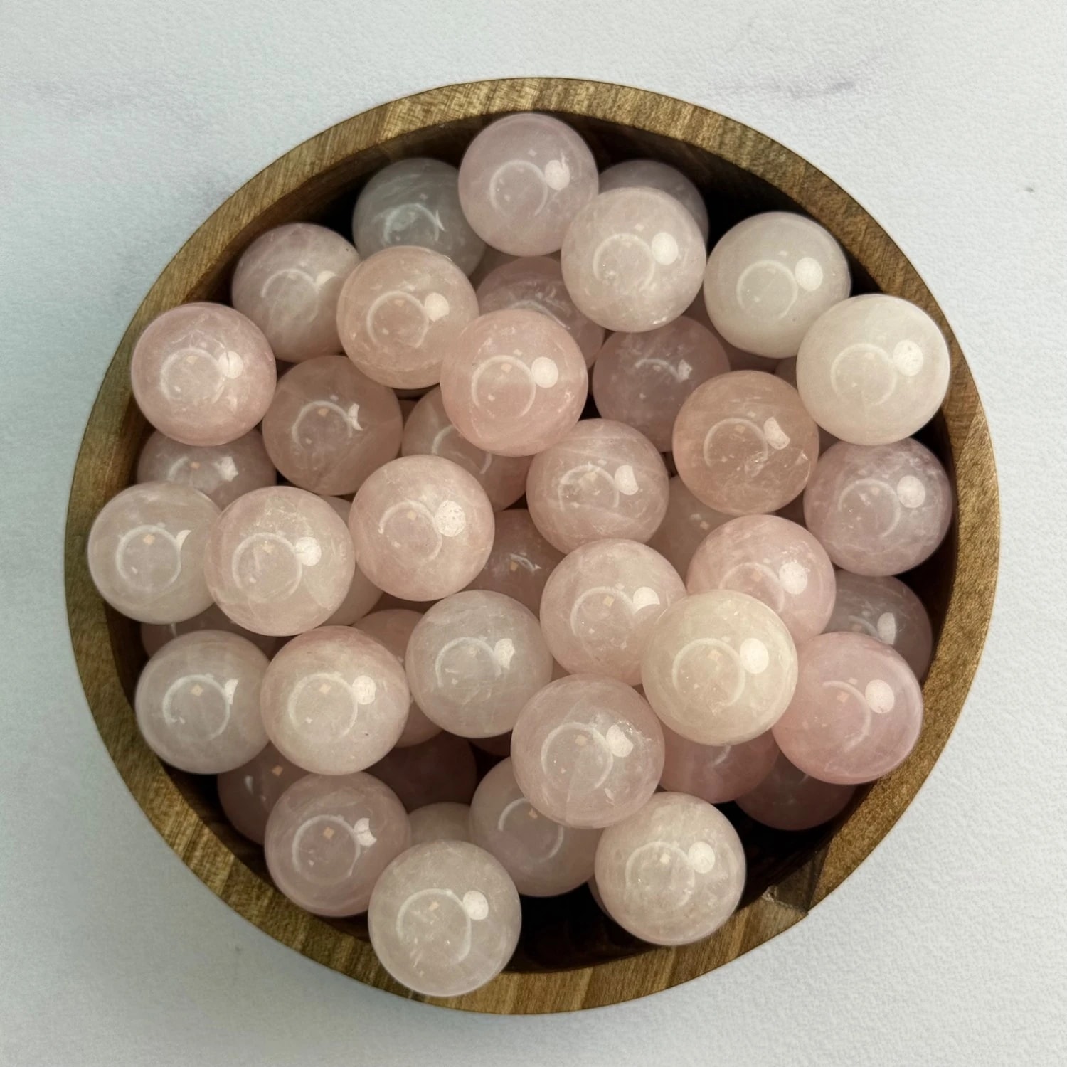 گوی رز کوارتز (وزن گوی: 10-15 گرم) — تصویر 2